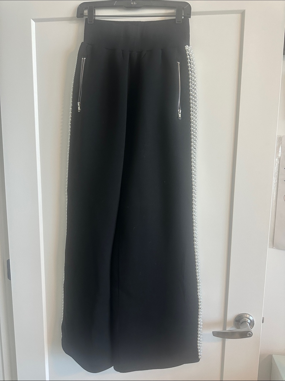 Akira pearl girl wide leg jogger size M NWOT - Picture 4 of 9